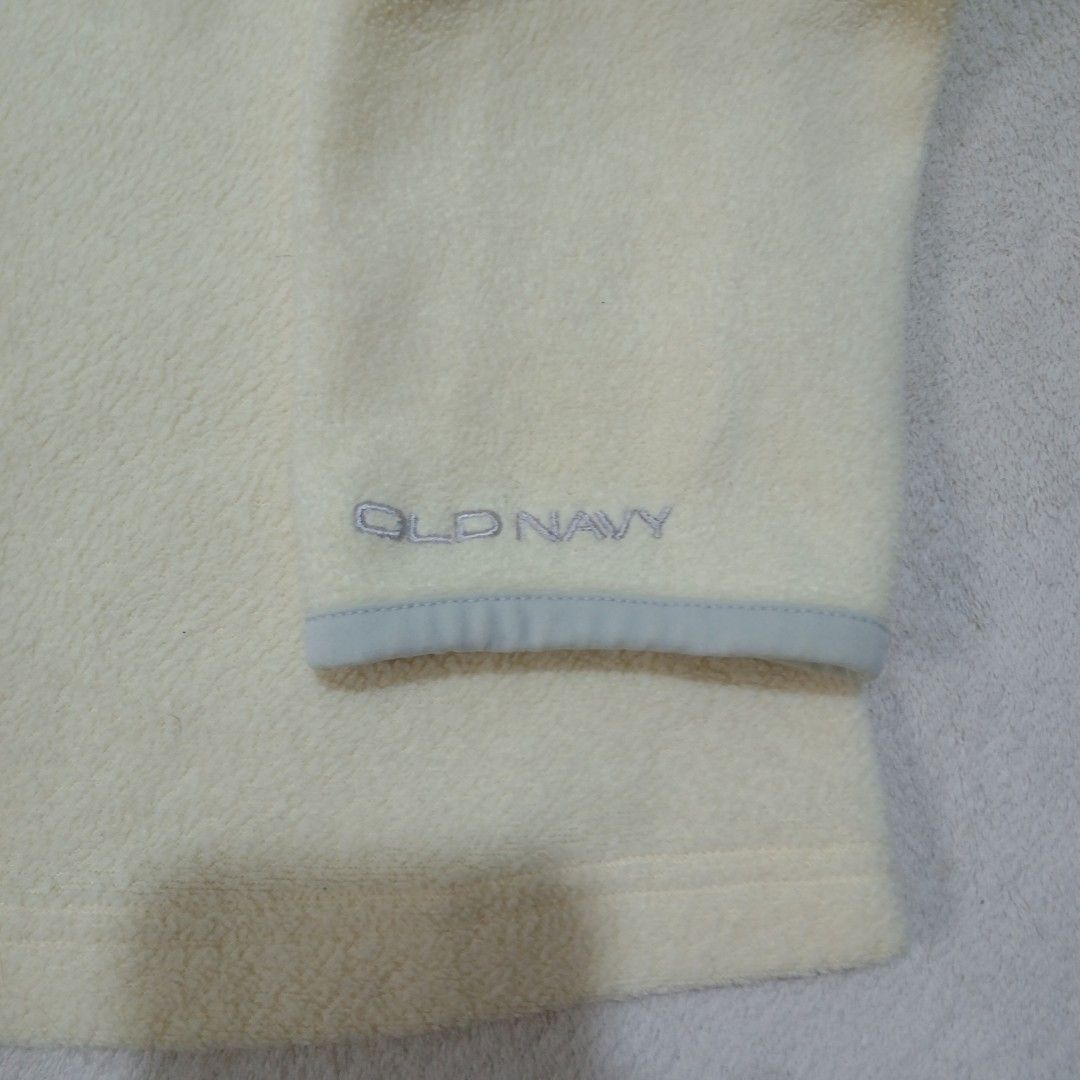 Old Navy vintage quarter-zip fleece pullover (Category: Coats, Jackets and Outerwear) located in Santa Rosa. Submitted by bhelprelovedcloset (Listing ID 1460864761, Image 3). Description: .