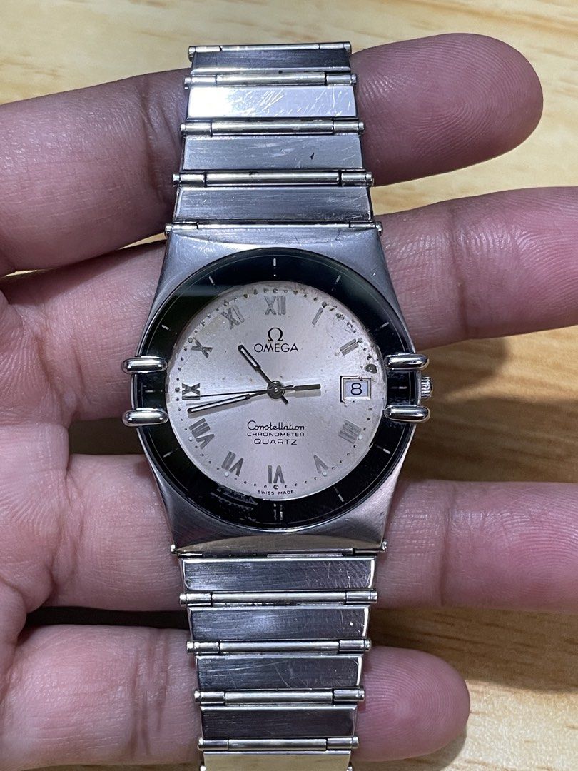Omega Constellation Quartz (Category: Luxury Watches) located in Taguig. Submitted by tester1x (Listing ID 1460715285, Image 1). Description: Omega constellation Swiss made 1431 Sunburn silver dial Stainless steel back case & bracelet 34mm .