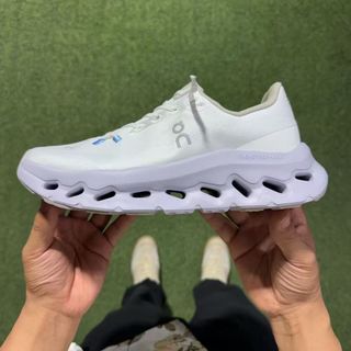 （分類：）位於 。 由 sneakerssssssssssss 提交（商品編號 1460730523，圖片 1）。簡介： 。