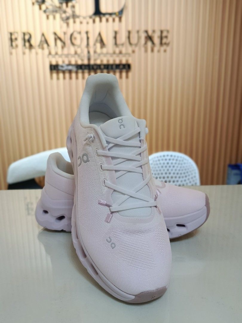 ON Cloudtilt Running Shoes - Pink (OEM) (Category: Sneakers) located in Bulacan. Submitted by francia.luxe_237 (Listing ID 1460760787, Image 1). Description: - OEM ON Cloudtilt running shoes - Super comfy and lightweight - Great for everyday wear or hitting the gym - Unique sole design offers excellent cushioning - Selling because they're not my usual style.