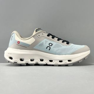 (Category: ) located in . Submitted by khai.uasneakers (Listing ID 1459463160, Image 1). Description: .