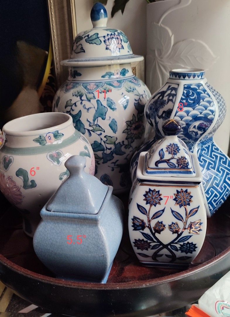Oriental Vase Set (Category: Vases & Decorative Bowls) located in Mandaluyong City. Submitted by lalahhome (Listing ID 1460557680, Image 2). Description: Sold as set including the tray Ginger jar, vases medium sizes.