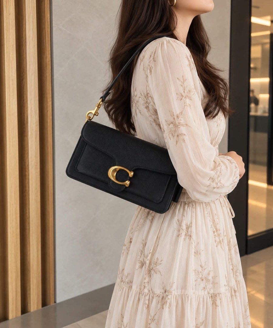 💯ORIGINAL COACH TABBY 26 BLACK PEBBLED LEATHER (Category: Shoulder Bags) located in Quezon City. Submitted by ashongsstore (Listing ID 1460721475, Image 1). Description: Super Sale ✨ COACH TABBY 26 — PEBBLED LEATHER ✨ A true Coach classic that deserves a spot in every bag collection. 👜🤎 Available in BLACK 🖤 & MAPLE 🍁 — two timeless shades that are so easy to style! The Tabby 26 gives you that perfect combination of structured elegance + ever