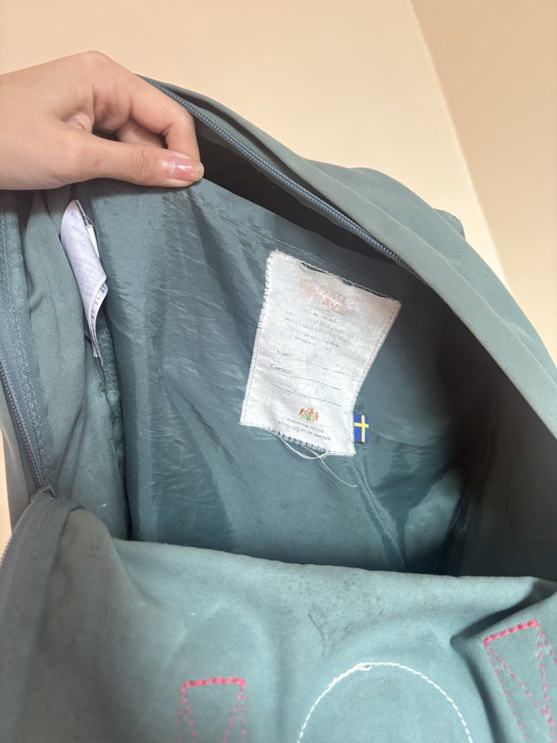 ORIGINAL FK BACKPACK (Category: Backpacks) located in Baguio. Submitted by joyceann.p (Listing ID 1460820812, Image 3). Description: ORIGINAL ‼️ ORIGINAL ‼️ ₱750 • scroll for issues • preloved (signs of usage) • needs cleaning NEGOTIABLE.