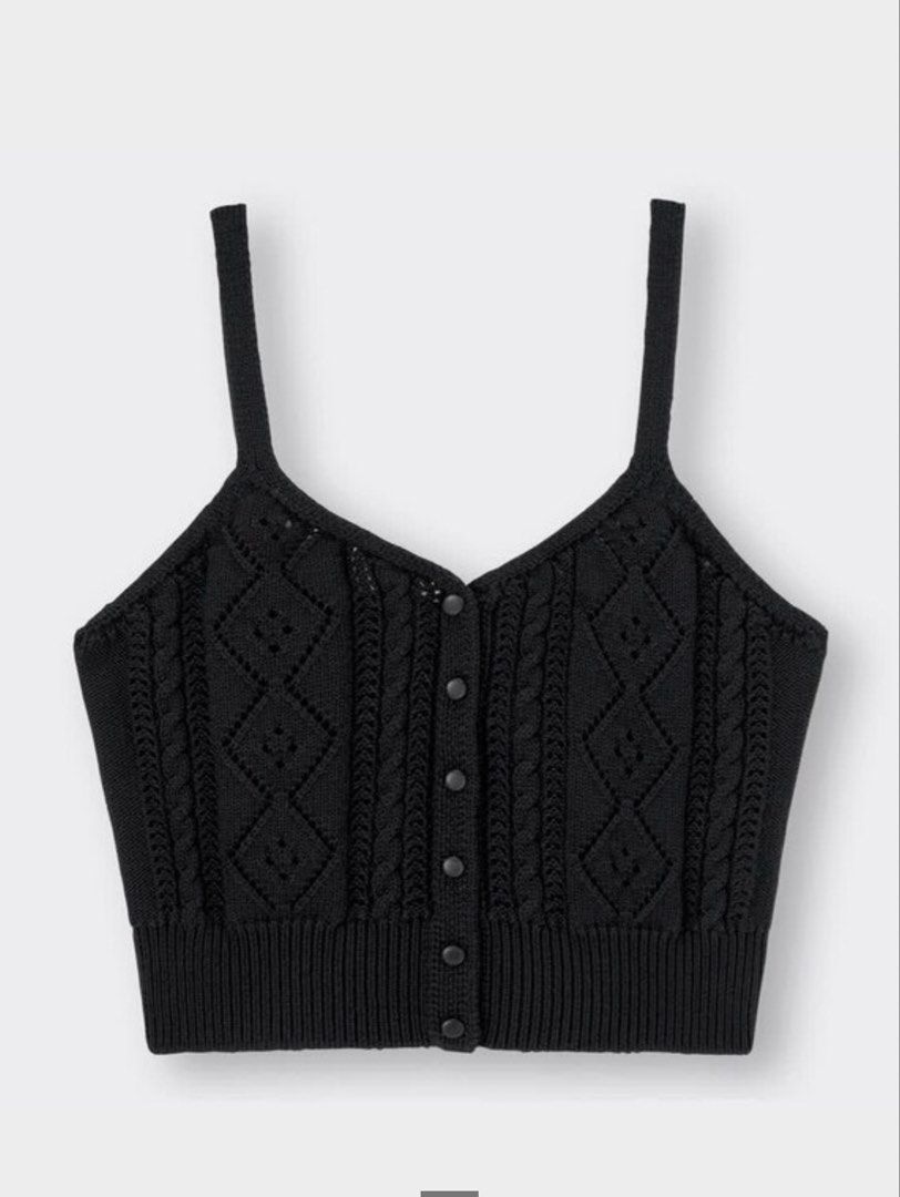 Original GU black knitted sleeveless top Small (Category: Sleeveless) located in Muntinlupa City. Submitted by loveontopsph (Listing ID 1460790489, Image 3). Description: Original GU black knitted sleeveless top Lightly used Small on tag Made in China Please manage expectation of preloved item/s PHP300.