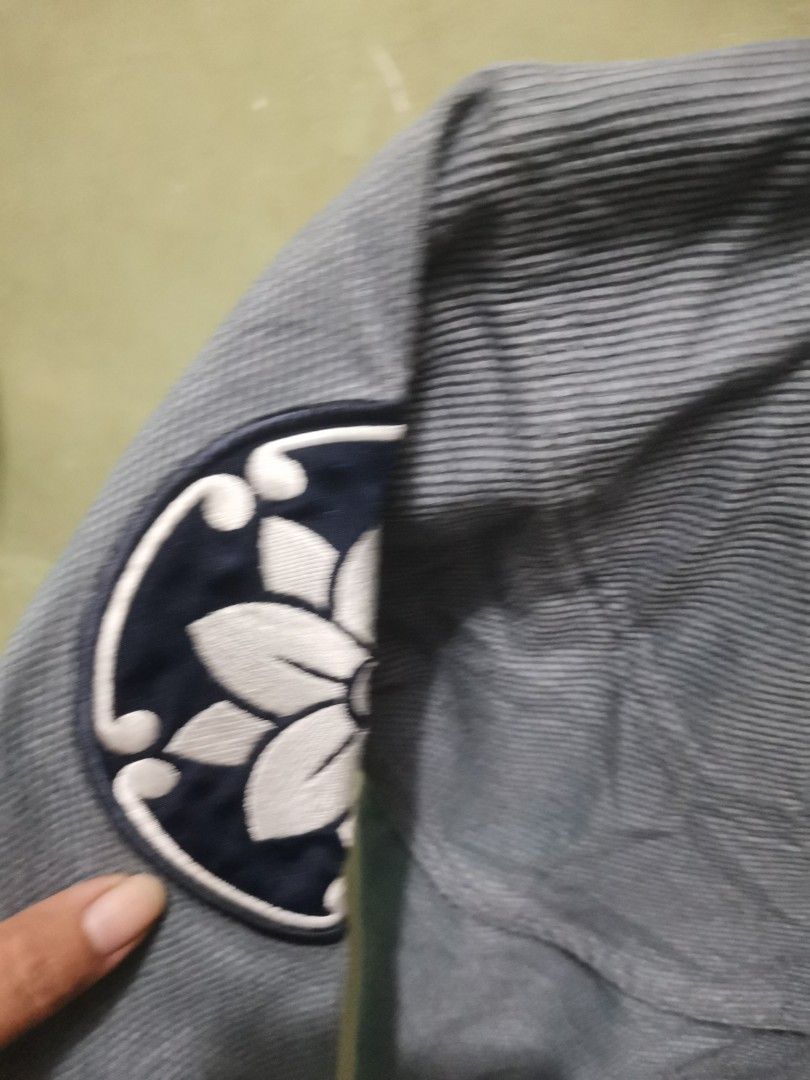Oshi shinobu gi (M0) (Category: Combat Sports) located in Manila. Submitted by mharl16apron (Listing ID 1460734047, Image 2). Description: All items are from bale please manage your expectations.