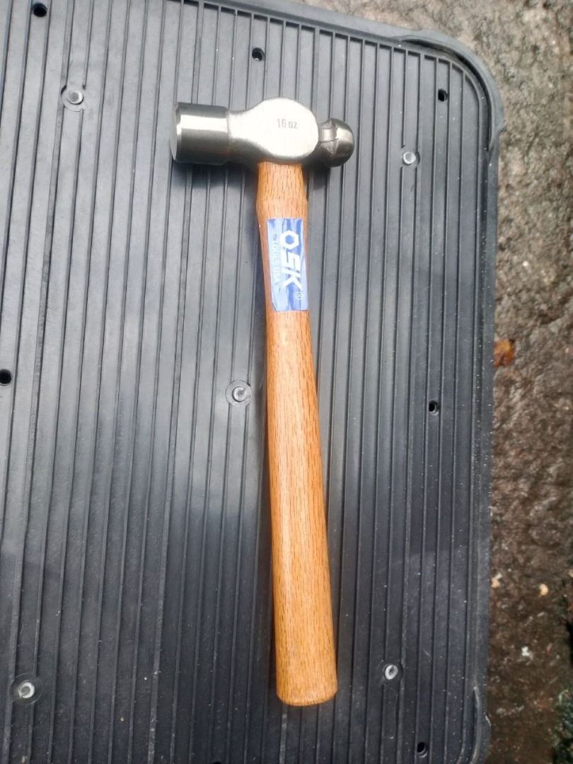 OSK Ball Hammer Specs: 16oz (Category: Home Improvement Tools & Accessories) located in Manila. Submitted by 09171479278_elsie. (Listing ID 1460800948, Image 3). Description: OSK Ball Hammer Specs: 16oz.