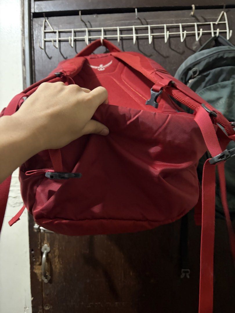Osprey comet 30 liters backpack (Category: Backpacks) located in Manila. Submitted by wiseearth.075b2f (Listing ID 1460883198, Image 2). Description: Osprey comet 30 liters backpack ₱2575 Good condition no major damage 100% legit please check condition on the photos location cubao we can do meet up or COD.