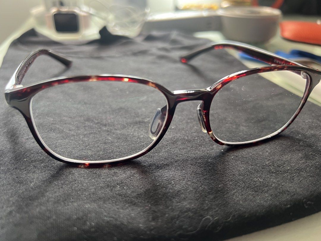 OWNDAYS Eyeglasses (Category: Sunglasses & Eyewear) located in Quezon City. Submitted by max.declutter (Listing ID 1460880022, Image 3). Description: - Tortoiseshell pattern - Comes with original orange OWNDAYS case - replacable lens - original price: 4k++ - RFS: too many prescription glasses.