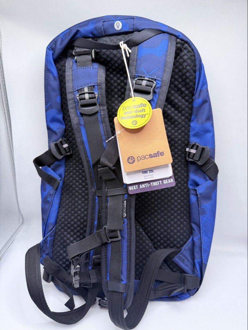 Pacsafe Vibe 25L Anti-Theft Backpack (Category: Backpacks) located in Quezon City. Submitted by ajandstevenshopscorner (Listing ID 1422748758, Image 3). Description: Unused Mesg for more details.