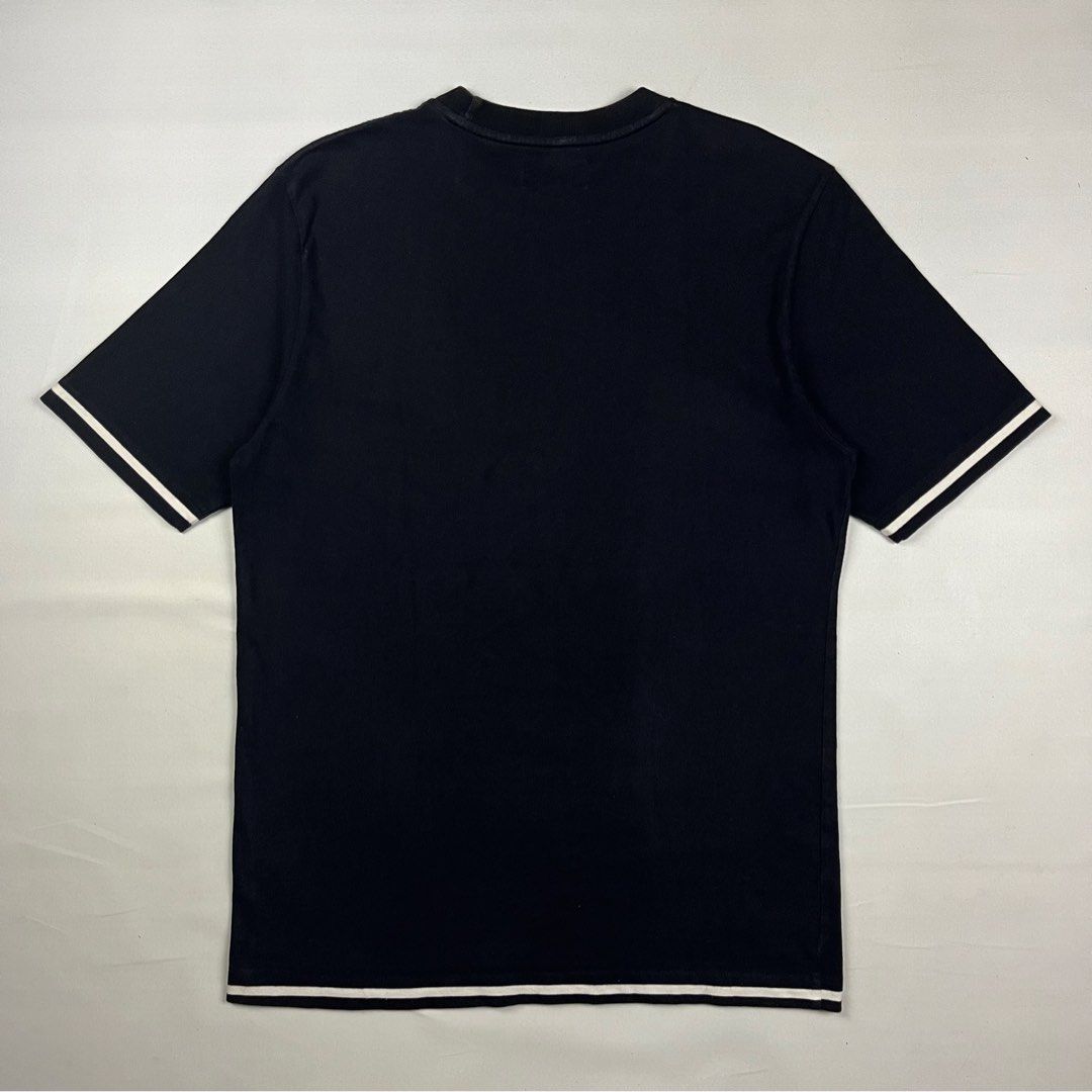 Palace CH T-Shirt (Category: Tshirts & Polo Shirts ) located in Puerto Princesa. Submitted by paradise5300 (Listing ID 1460888159, Image 2). Description: Palace CH T-Shirt Tagged Size: Large Dimensions inches length: 30 inches width: 20 Condition: Very good Color rate: 9 Flaws: Minor signs of usage 999 shipping fee is not yet included. .