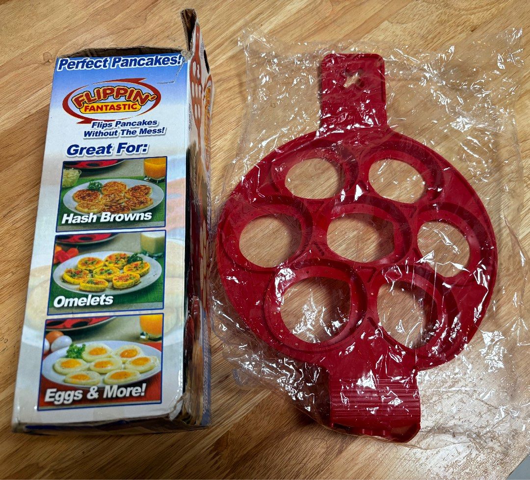 Pancake Silicone Molder (Category: Cookware & Accessories) located in Marikina City. Submitted by thrifty_trinkets_by_anais (Listing ID 1460879766, Image 2). Description: 🌸 Selling own preloved/brand new items for less - EVERYTHING is negotiable as long as REASONABLE in price 🤗 🙏🏻 Please also check my account for more marked down items 🫶 📍Marikina near S&R/Uniqlo 💳 Maribank/Maya/Gcash 🏍️ Grab/Lalamove/J&T (by schedule) 🗓️ Offers/Reservat