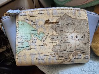 （分類：）位於 。 由 kumarila 提交（商品編號 1460815357，圖片 1）。簡介： 。