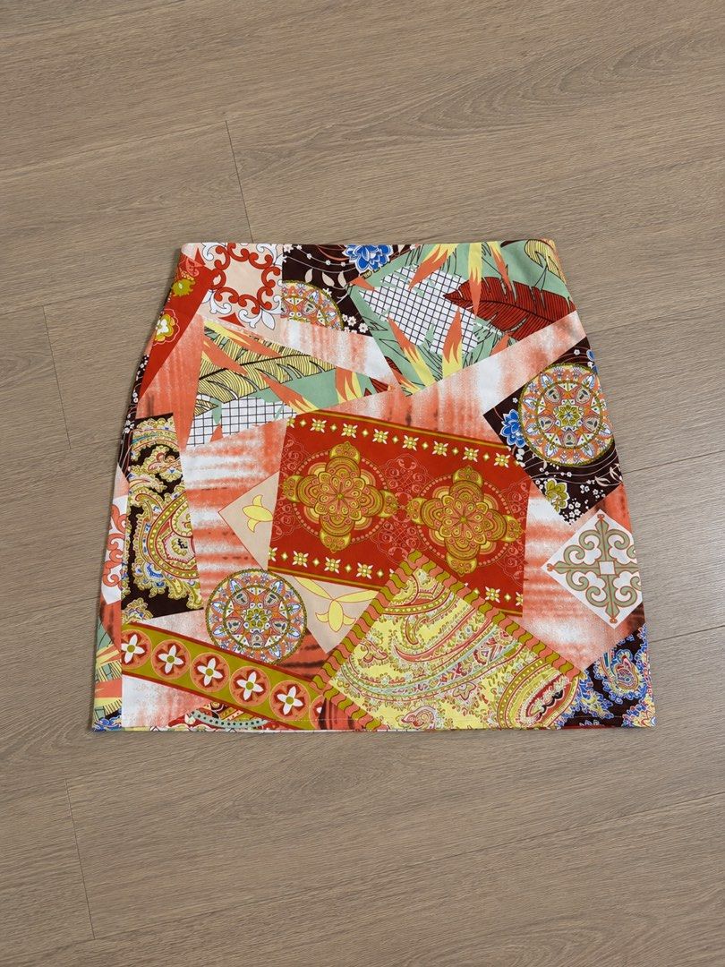 patchwork mini skirt (Category: Skirts) located in Quezon City. Submitted by siobesclo. (Listing ID 1460902737, Image 1). Description: .