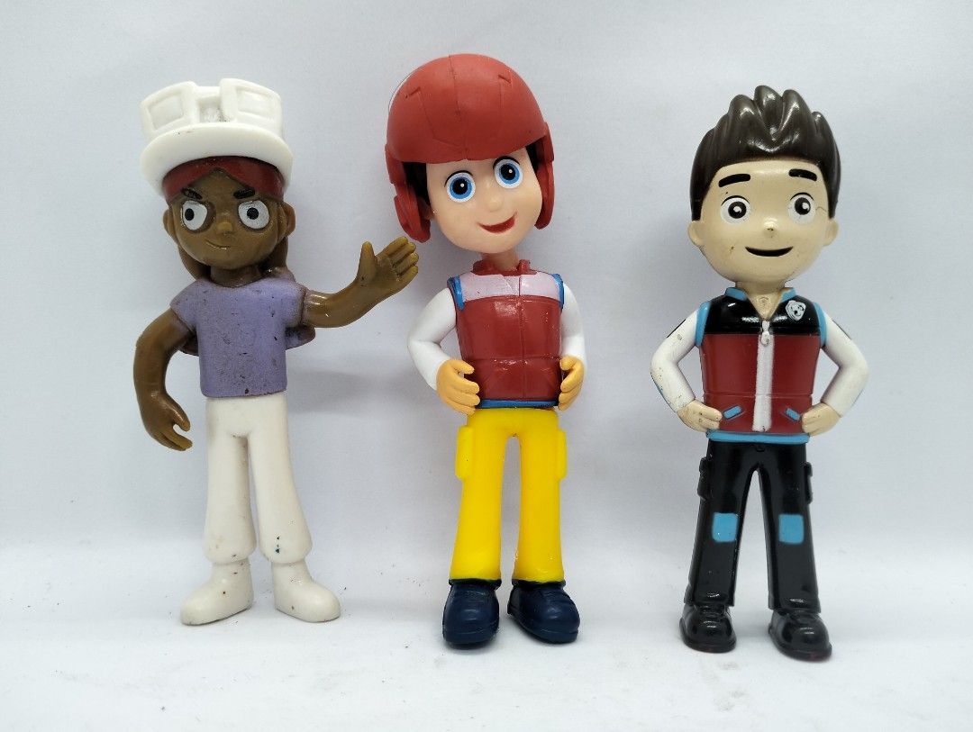 Paw Patrol Figures Set (3pcs) (Category: Figurines & Statues) located in Baguio. Submitted by toys_of_yesteryear (Listing ID 1460738696, Image 2). Description: LOCATION: Baguio City PRICE: posted + sf DESCRIPTION: 👉 No markings Paw Patrol characters set. 3.8 to 4 inches high 2 x PVC plastic figure 1 x Plaatic figure CONDITION: 👉 Used, no flaws 👉 Item description is subjective so buyers are encouraged to rely on their judgement based on the pic