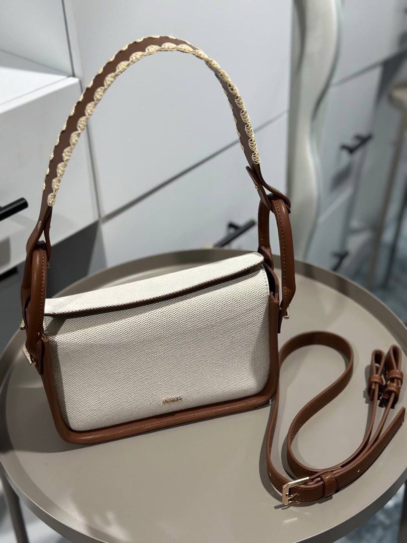 Pedeo Demi Bag (Category: Shoulder Bags) located in Quezon City. Submitted by _lovedbyrc (Listing ID 1460900565, Image 2). Description: available in 3 colors 💌 DM us to order 🦢 available for same day delivery 📦 jnt / lalamove / lbc.