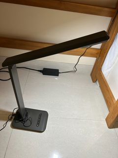 （分類：）位於 。 由 gemini3pro 提交（商品編號 1460829696，圖片 1）。簡介： 。