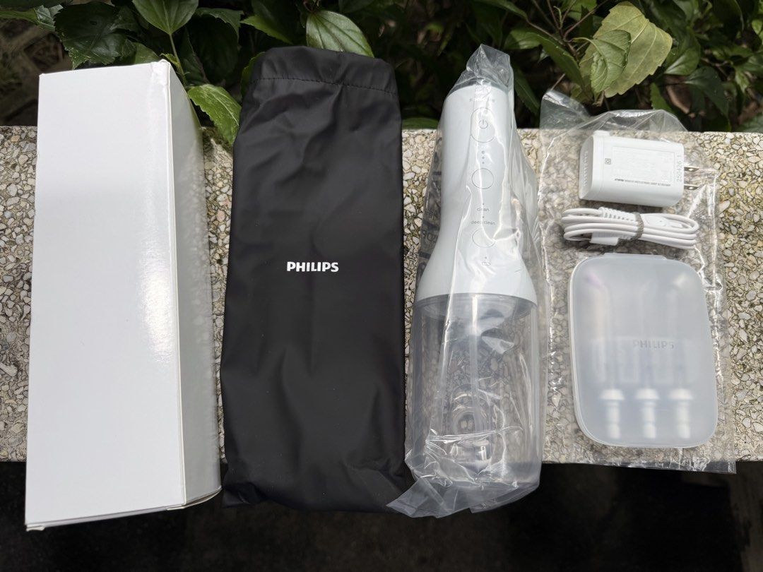 PHILIPS SONICARE (Category: Medical Supplies & Tools) located in Calamba. Submitted by transitory (Listing ID 1460742728, Image 1). Description: For Sale Brand New PHILIPS SONICARE HX386W1 Wireless Power Flosser complete accessories and charger (auto volts) no more outer box but guaranteed unused (last photo for price reference,not mine) ₱6,500 RFS: will not use, gift from abroad Calamba, Laguna location J&T or Lalamove c/o buyer Pm or contact 09
