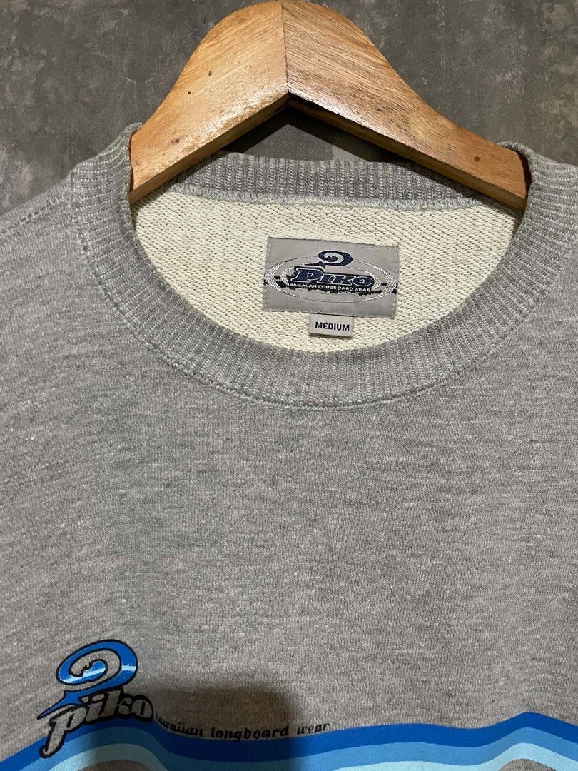 PIKO sweater (Category: Coats, Jackets and Outerwear) located in Ilagan. Submitted by thrift2south (Listing ID 1460858842, Image 3). Description: .