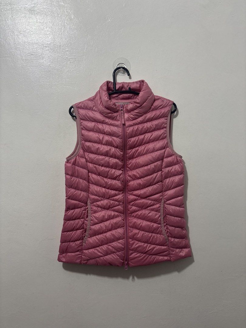 Pink Vest Women Medium (Category: Coats, Jackets and Outerwear) located in Balanga. Submitted by winterlab_ph (Listing ID 1460840788, Image 3). Description: Code: A878 Width: 18 Length: 23 Shoulders: 14.6 : needs wash.