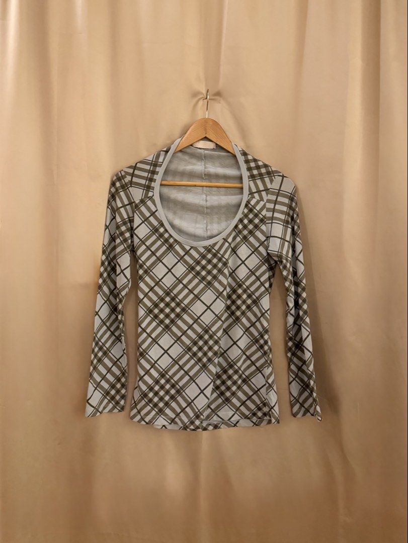 Plaid vintage blue top (Category: Blouses) located in Manila. Submitted by 414studio (Listing ID 1460897713, Image 2). Description: Medium.