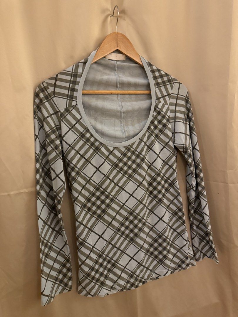 Plaid vintage blue top (Category: Blouses) located in Manila. Submitted by 414studio (Listing ID 1460897713, Image 3). Description: Medium.