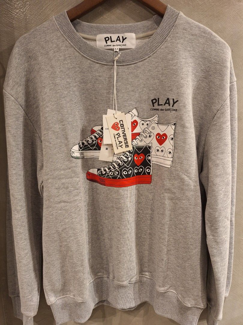 Play cdg x converse gray medium loosefit (Category: Coats, Jackets and Outerwear) located in Muntinlupa City. Submitted by kstefanomela14 (Listing ID 1460715816, Image 1). Description: brandnew legit play cdg x converse gray crewneck sweater medium - 23x27 loose fit cod cop lbc lalamove j&t.