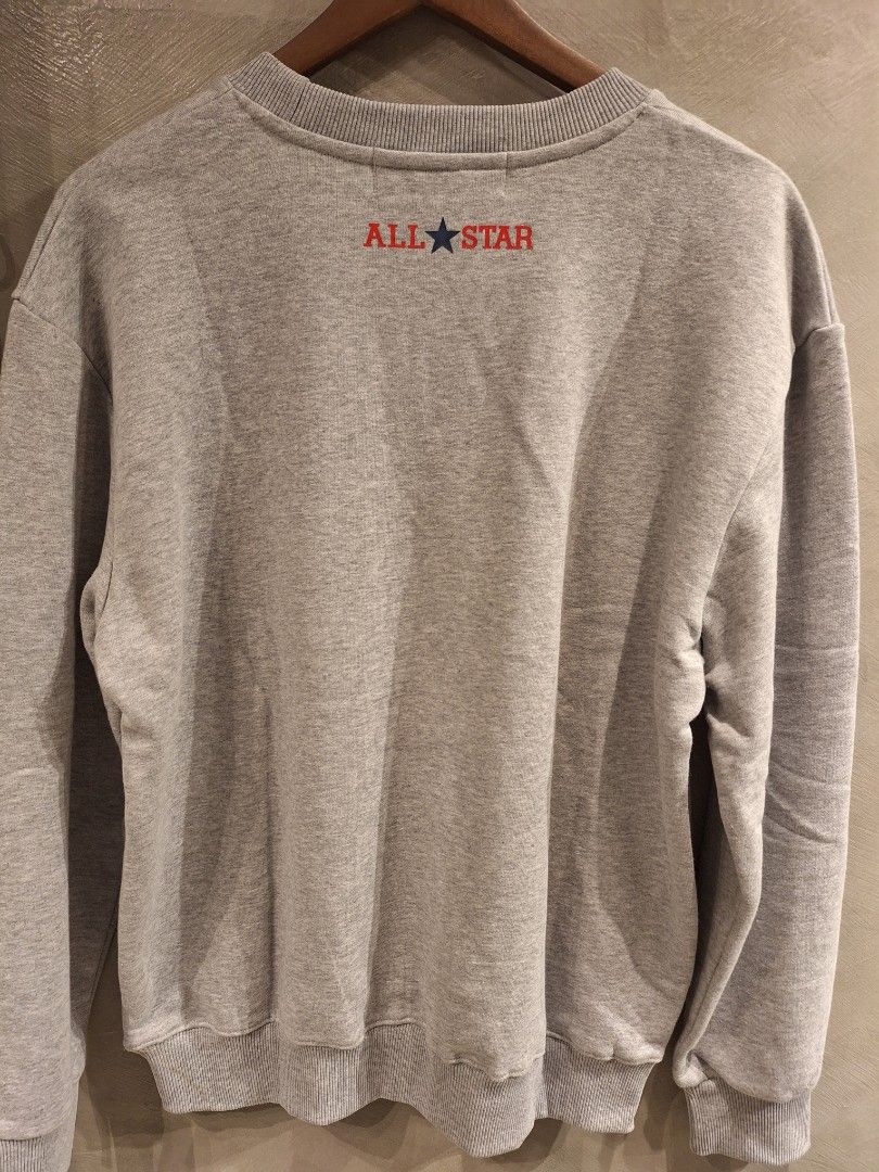 Play cdg x converse gray medium loosefit (Category: Coats, Jackets and Outerwear) located in Muntinlupa City. Submitted by kstefanomela14 (Listing ID 1460715816, Image 2). Description: brandnew legit play cdg x converse gray crewneck sweater medium - 23x27 loose fit cod cop lbc lalamove j&t.