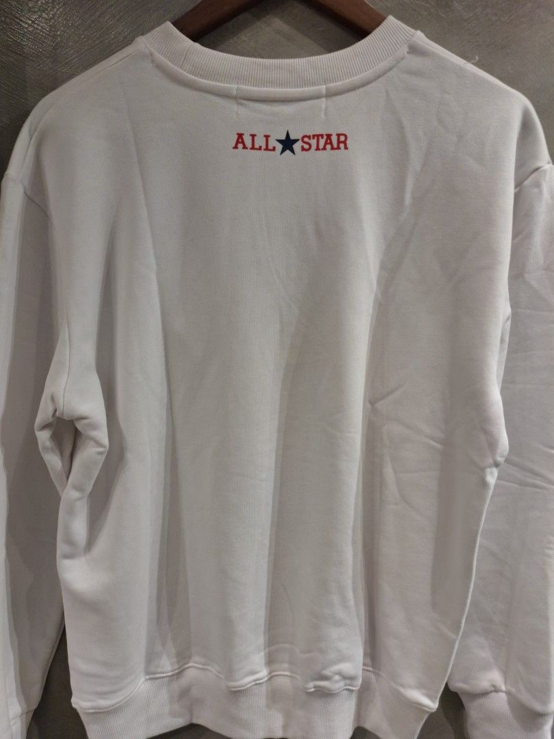 Play cdg x converse sweater white unisex (Category: Coats, Jackets and Outerwear) located in Muntinlupa City. Submitted by kstefanomela14 (Listing ID 1460716201, Image 2). Description: brandnew legit play cdg x converse white crewneck sweater small - 22x26 medium - 23x27 loose fit no issue no stain cod cop lbc lalamove j&t.