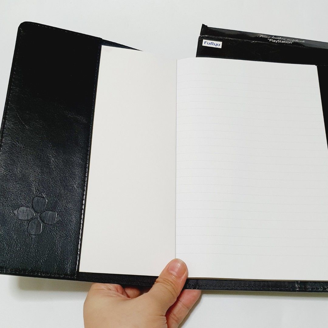 Playstation Faux Leather Notebook (Category: Stationery & School Supplies) located in Taytay. Submitted by kyo.mono (Listing ID 1460745387, Image 3). Description: 💟Follow us on IG: kyo.mono for faster replies TikTok: kyo.mono_ for videos and review Brand new and sealed Auth from Japan Actual photo posted.