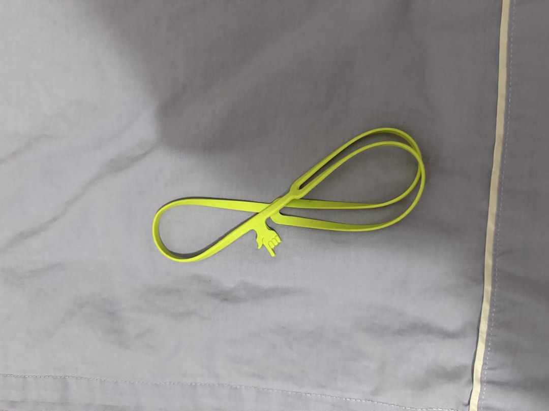 Pointer book mark (Category: Stationery & School Supplies) located in Mandaluyong City. Submitted by nfwmb22 (Listing ID 1460853340, Image 3). Description: ❗️READ FIRST ❗️ RFS: notes: - Pointer bookmark so you can remember your exact spot - bought from Fully Booked pm me for more info - shipping shouldered by buyer - MOP: Gcash/Gotyme/Seabank - 2 day reservation only - only offer if you’ll actually buy !!.