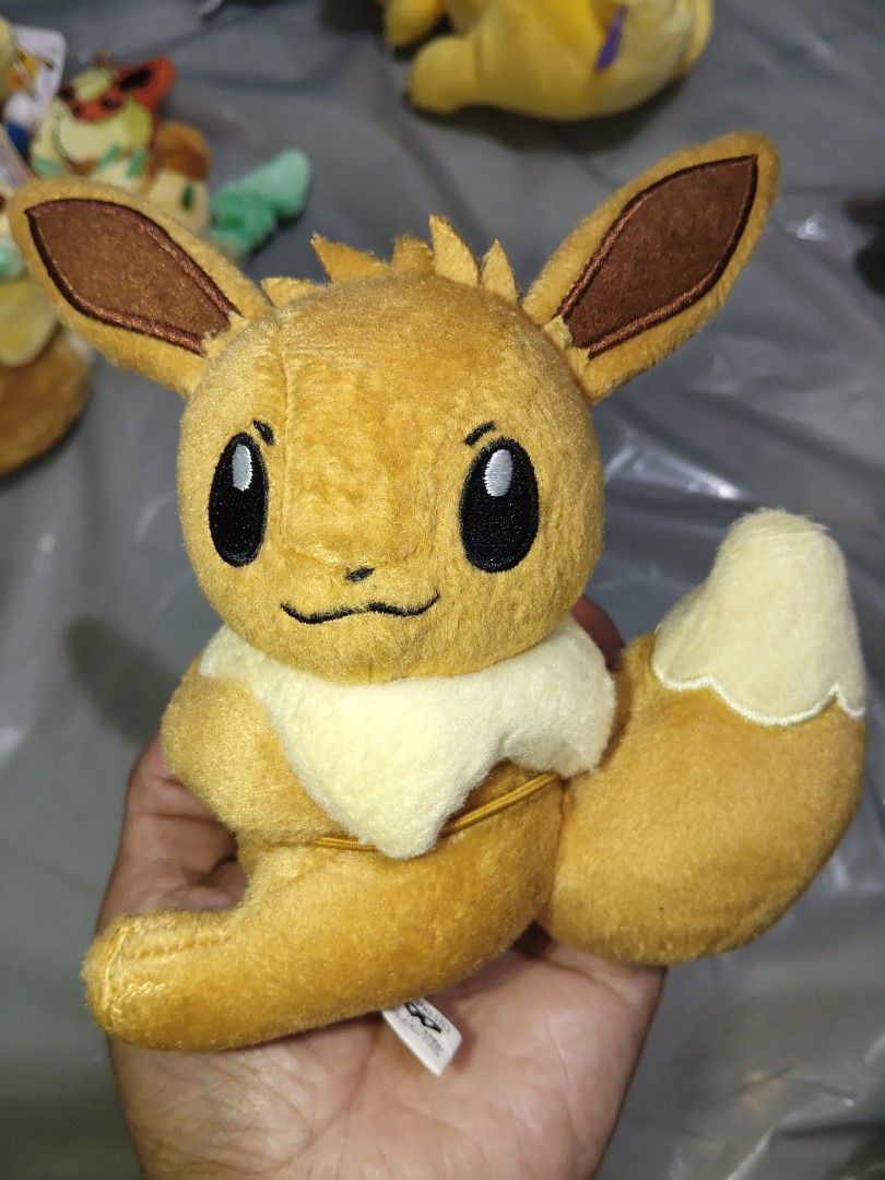 pokemon eevee banprest (Category: Designer & Blind Box Toys) located in San Marcelino. Submitted by cmplushies (Listing ID 1460862085, Image 1). Description: no pptag.