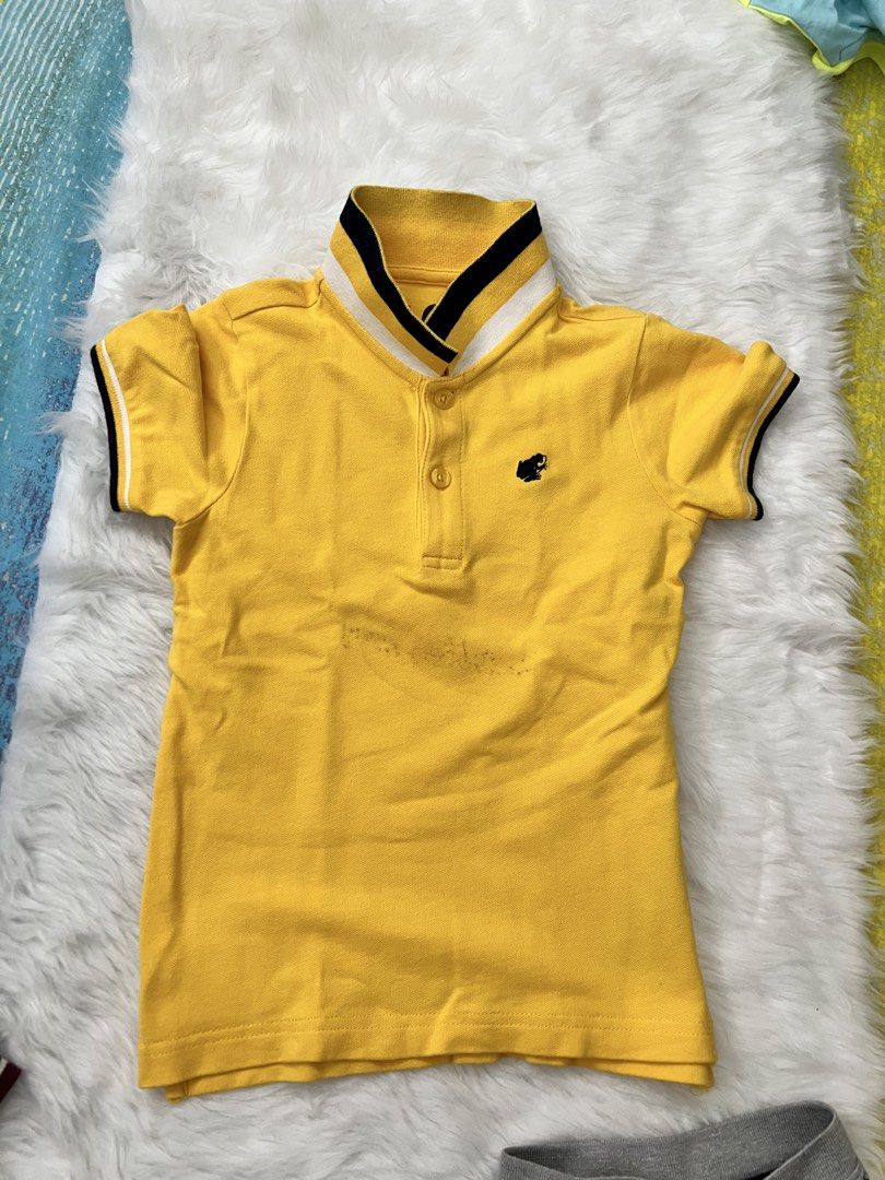 Polo shirts (Category: Babies & Kids Fashion) located in Mandaluyong City. Submitted by one.stopshop (Listing ID 1460771899, Image 2). Description: Preloved u 📏 Size:4-6YRS OLD 📐 Length: 16 inches 🎨 Color: gray/ yellow/ navy blue/ maroon Price: 350.00 EACH Preloved but still in very good condition. Please manage expectations as this is a preloved item, but I assure you it has been well cared for and remains in great condition. 💙 Note: Actual 