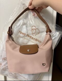 （分類：）位於 。 由 gapyutgap 提交（商品編號 1460850327，圖片 1）。簡介： 。