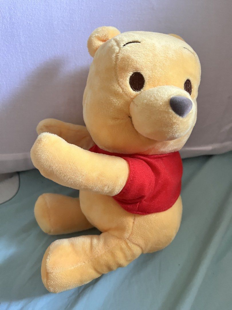 Pooh magnetic hands plush (Category: Plushies & Soft Toys) located in Paranaque City. Submitted by bonsaiart (Listing ID 1460814622, Image 1). Description: Pre owned Good condition 475+sf via GCASH or paymaya No to meetup No to cop / cod Shipping via j&t only No breaking of set or bundle.