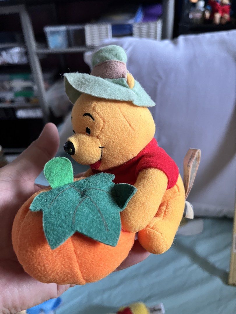 Pooh w pumpkin (Category: Designer & Blind Box Toys) located in Paranaque City. Submitted by bonsaiart (Listing ID 1460811616, Image 3). Description: Pre owned Good condition 450+sf via GCASH or paymaya No to meetup No to cop / cod Shipping via j&t only No breaking of set or bundle.