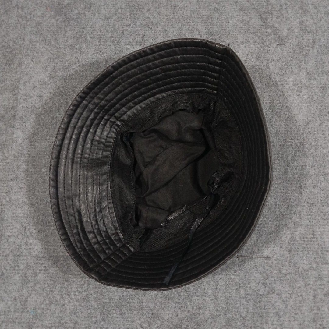 Prada Bucket Hat (Category: Luxury Apparel) located in Taguig. Submitted by sito. (Listing ID 1460778153, Image 2). Description: For sale! 📣 Prada Bucket Hat Specs and measurements: • Length 6 inches • Width 23 inches Condition Details: • Issue: None • Color rate: 9/10 • Overall Condition: 9.5/10 Asking Price: ~₱560 (NEGOTIABLE) Transaction Details: Location: Upper Bicutan, Taguig City, Metro Manila, 1633 Payment: Gcash / Maya / Bank Transfer Sh