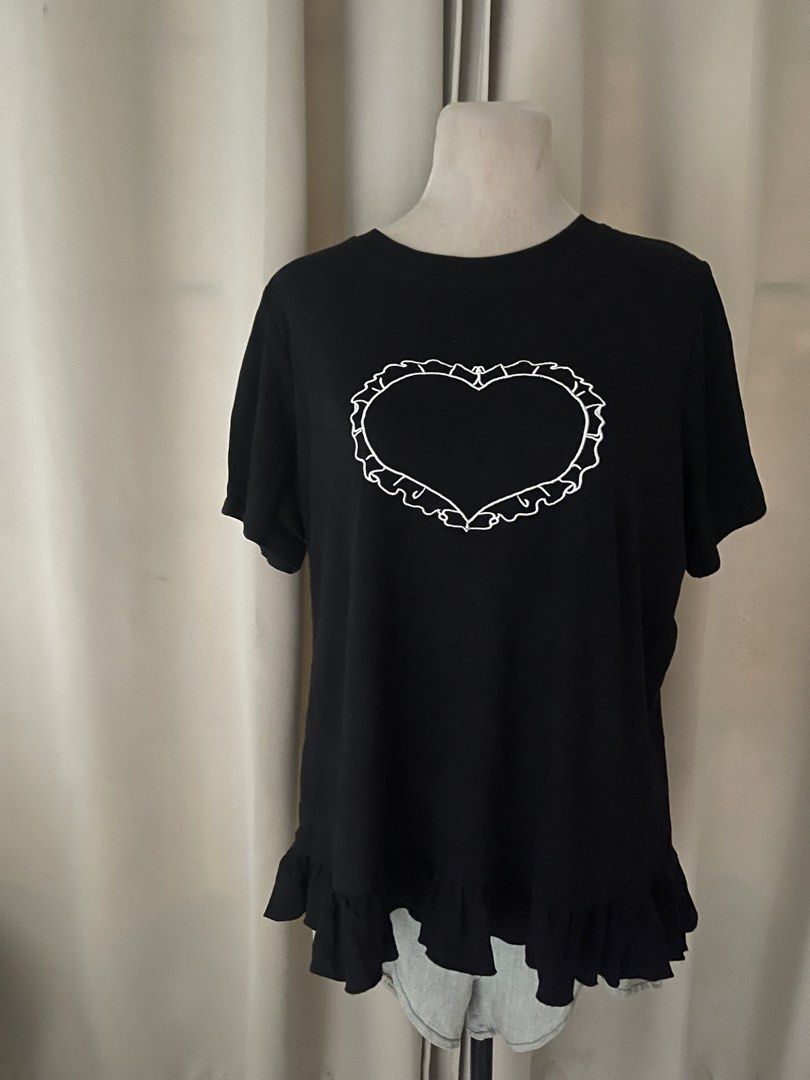 premium heart tee XL (Category: Shirts) located in Cainta. Submitted by zlove111 (Listing ID 1460731257, Image 3). Description: - Black t-shirt - Cute white heart outline with ruffled edge on front - Ruffled hem at the bottom - Short sleeves - Comfortable and stylish design - Ideal for casual wear cotton embroid details xl super nice!!!! .