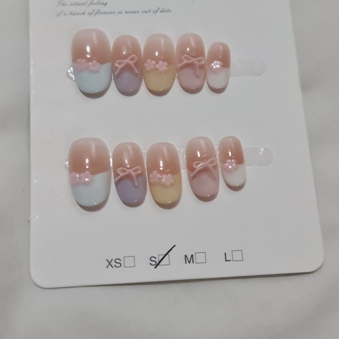 Press on Nails , High quality Fake Nails (Category: Hands & Nails) located in Manila. Submitted by mariapaulam (Listing ID 1460758172, Image 1). Description: all brand new press on Nails size: Small adhesive included 170 each take all 5 pieces for 650.