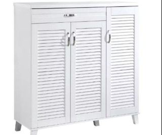(Category: ) located in . Submitted by furnituresalestore (Listing ID 1460734870, Image 1). Description: .