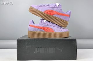 (Category: ) located in . Submitted by pickplanet_sneaker_shirt (Listing ID 1460855113, Image 1). Description: .