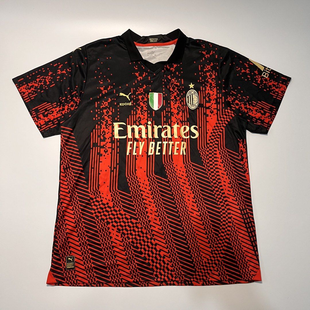 PUMA FLY EMIRATES SOCCER JERSEY (Category: Tshirts & Polo Shirts ) located in Argao. Submitted by rarecollective. (Listing ID 1460890444, Image 2). Description: PUMA FLY EMIRATES SOCCER JERSEY •Size: 4XL •📐: W24*L31 •Condition: Good Condition •Color rate: 9.8/10 •Issue: Stains need wash, Minimal Crack on backprint, Tear at the back of collar •Price: 649.00🏷️📨 No Cod Mop: Gcash 📍Mandaue city.