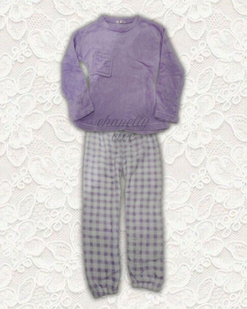Purple Plaid Pajamas Set (M-L) (Category: Sets or Coordinates) located in San Juan City. Submitted by chanellycloe (Listing ID 1460863326, Image 1). Description: Brand: N/A Color: Purple/White Style: Pajamas Price: 189 📏Measurements: M-L Mode of Payment: 💙GCash Mode of Delivery: 🧡Lalamove.