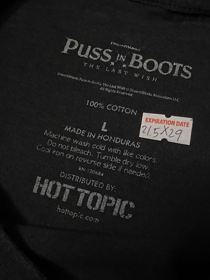 Puss in Boots shirt (Category: Tshirts & Polo Shirts ) located in Las Pinas. Submitted by all_details_posted (Listing ID 1460769642, Image 2). Description: hairlines only.