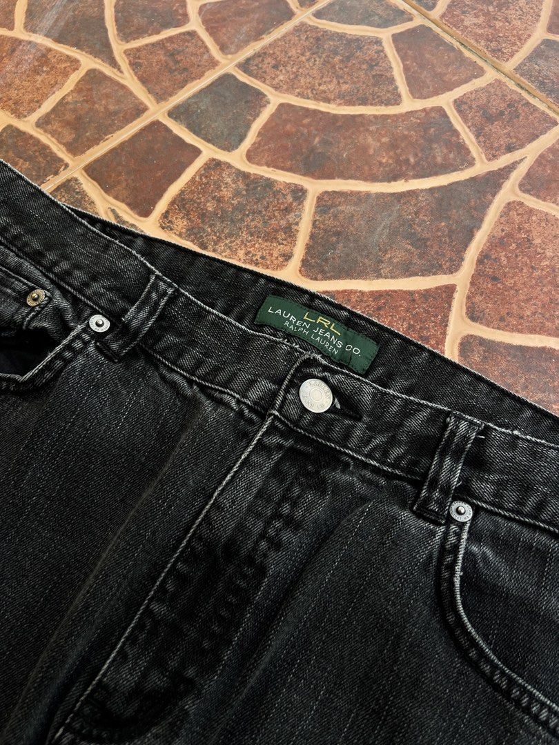 RALPH LAUREN PANTS (Category: Jeans) located in Batangas. Submitted by engr_thrift (Listing ID 1460864406, Image 3). Description: 📌 Ralph lauren black pants 📐Dimension ( Inches ) Width: 34 Length: 38 Hem: 8 Color rate: 9.5/10 Issue : none .