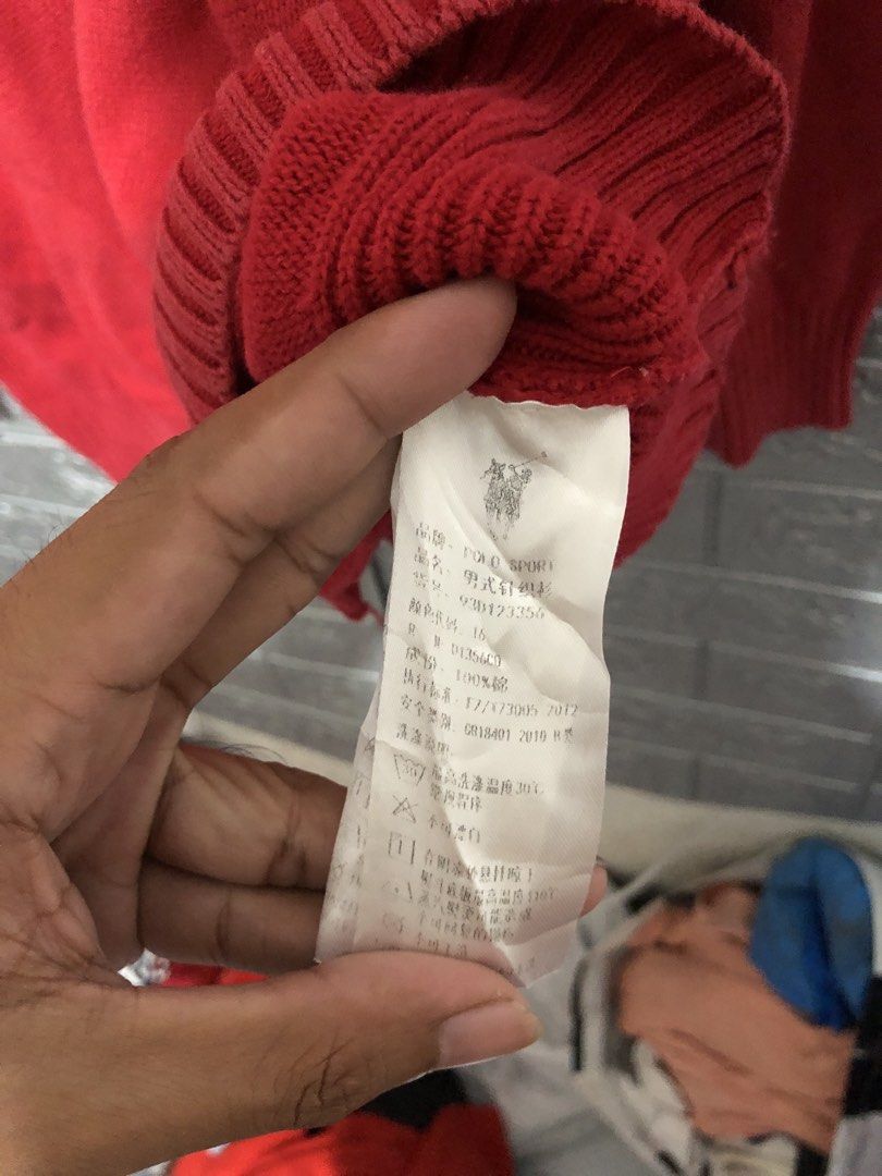 Ralph Lauren Polo Sport Fullzip (Category: Coats, Jackets and Outerwear) located in Manila. Submitted by raremountain00 (Listing ID 1460903808, Image 3). Description: Authentic Excellent condition Issue check last picture.