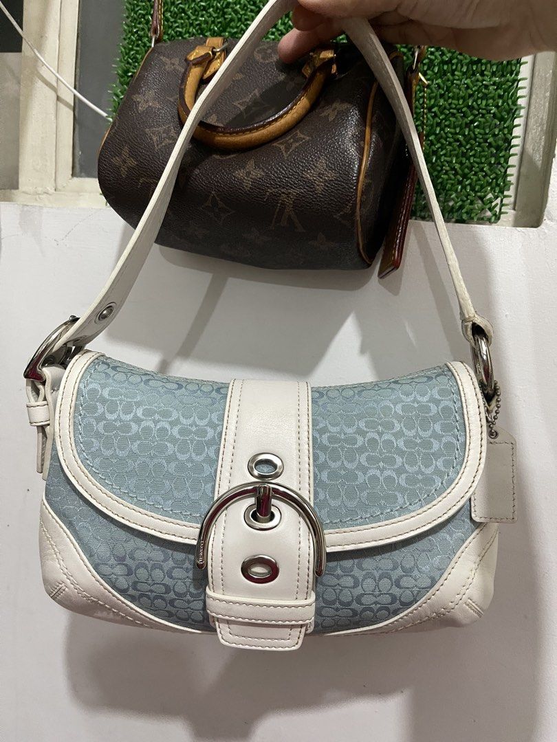 Rare Coach Soho bag(small) (Category: Luxury Bags & Wallets) located in Cavite. Submitted by BagEra (Listing ID 1460903011, Image 1). Description: Negotiable.