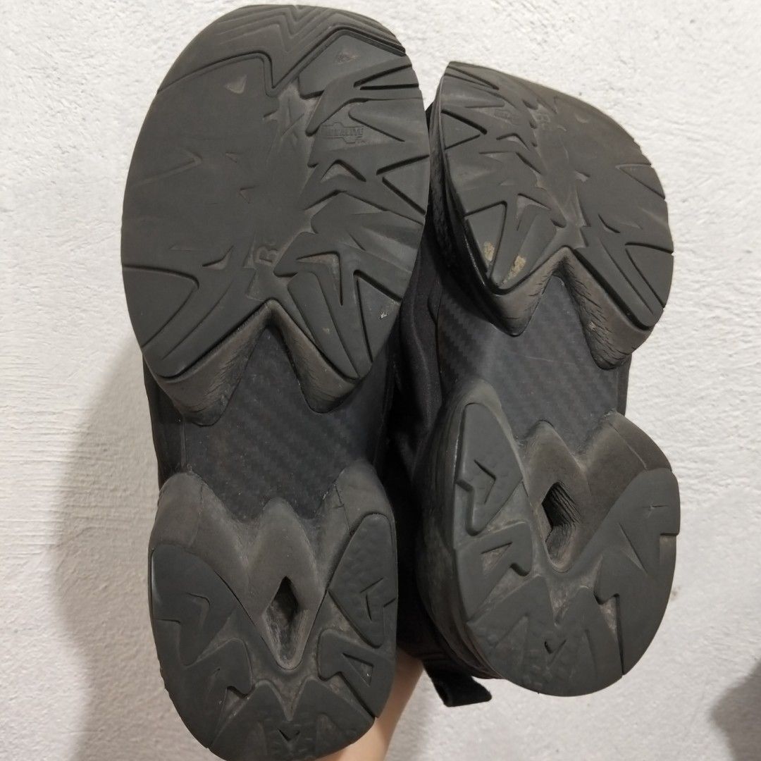 Rebook (Category: Sneakers) located in El Salvador. Submitted by francheskaukayukay (Listing ID 1460757212, Image 3). Description: .