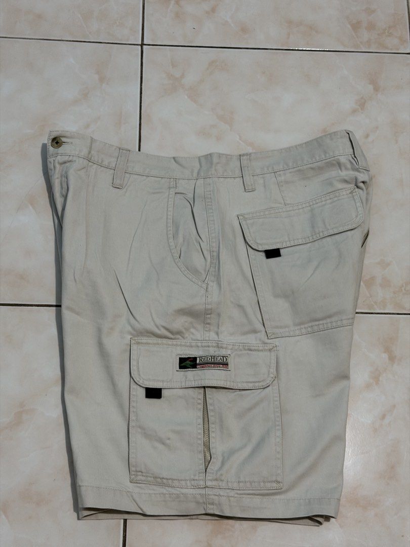 Red Head Cargo Shorts (Category: Shorts) located in Manila. Submitted by malcolmjames315 (Listing ID 1460796007, Image 3). Description: Size 36 on tag Dimes: 17x19.
