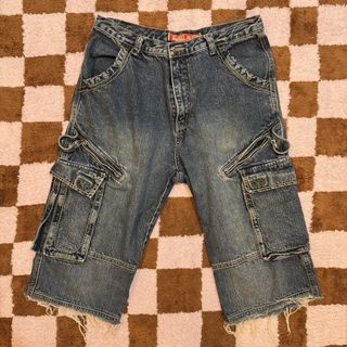 (Category: ) located in . Submitted by chachiscloset (Listing ID 1460892160, Image 1). Description: .